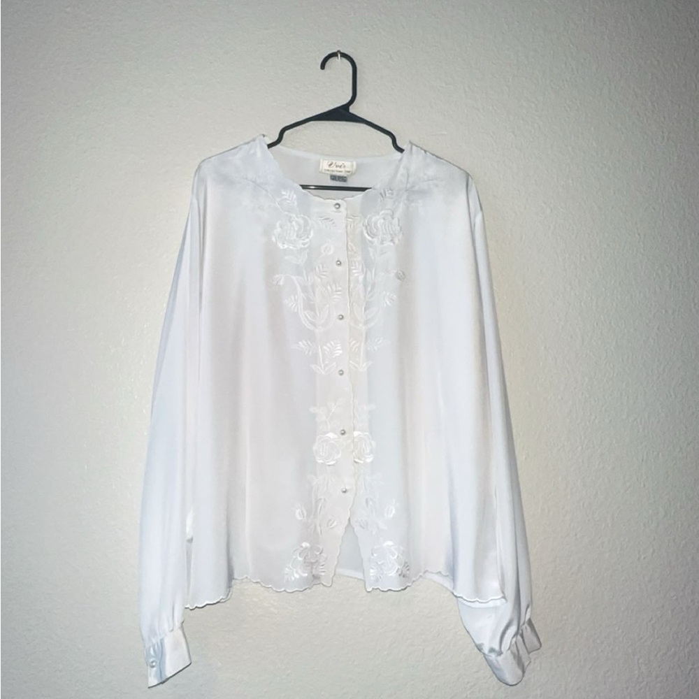 Voir Voir White Floral Women's Blouse